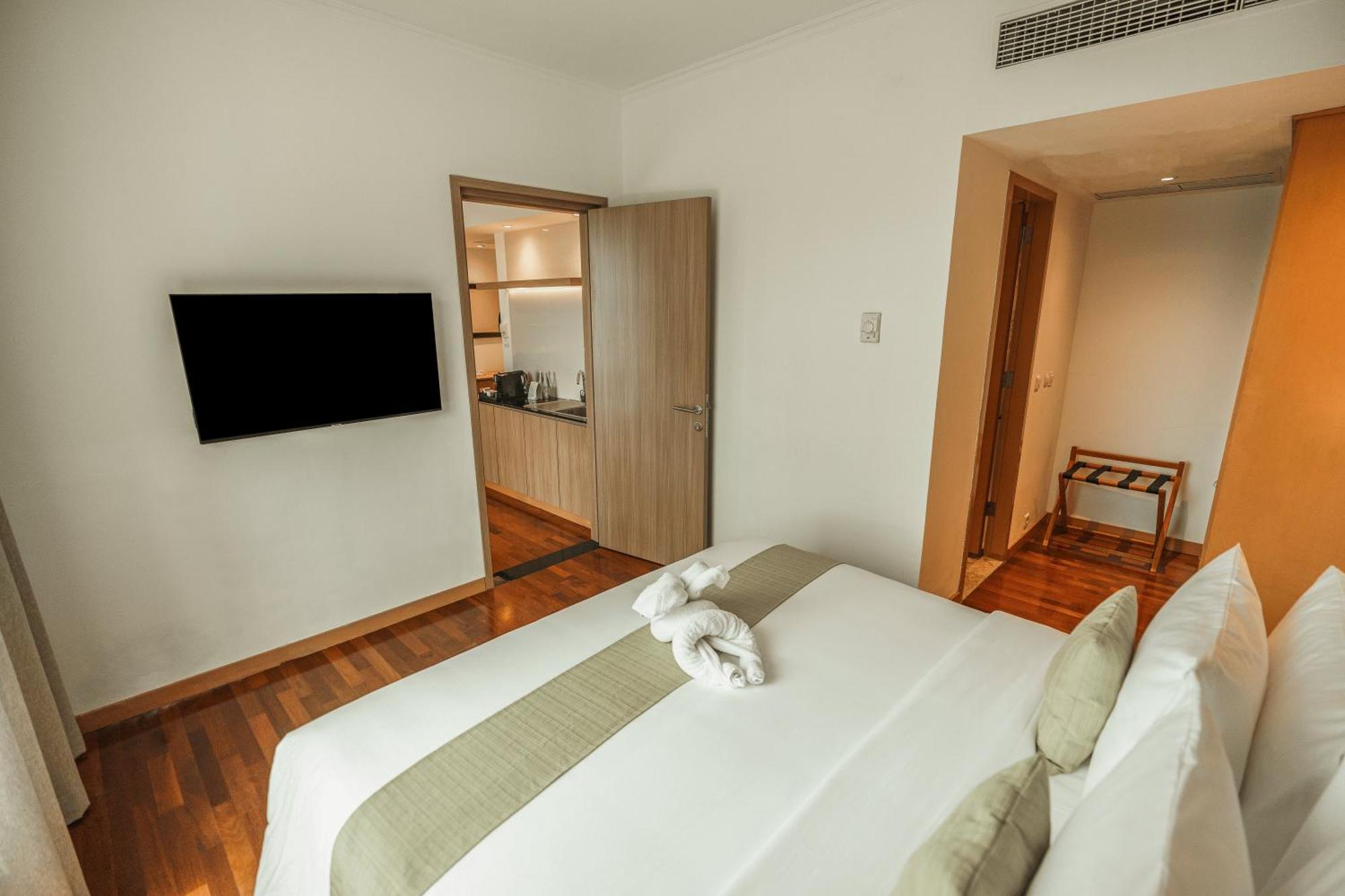 Hotel Kimaya Slipi Jakarta By Harris Jacarta Exterior foto