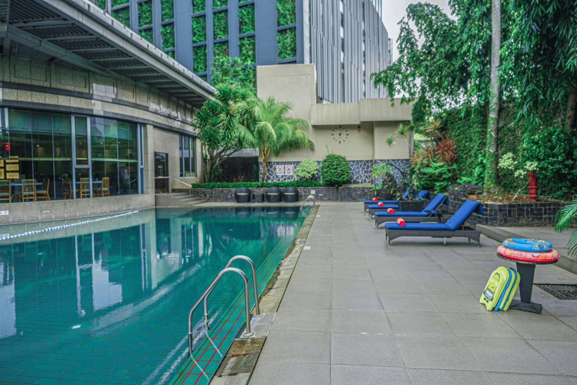Hotel Kimaya Slipi Jakarta By Harris Jacarta Exterior foto