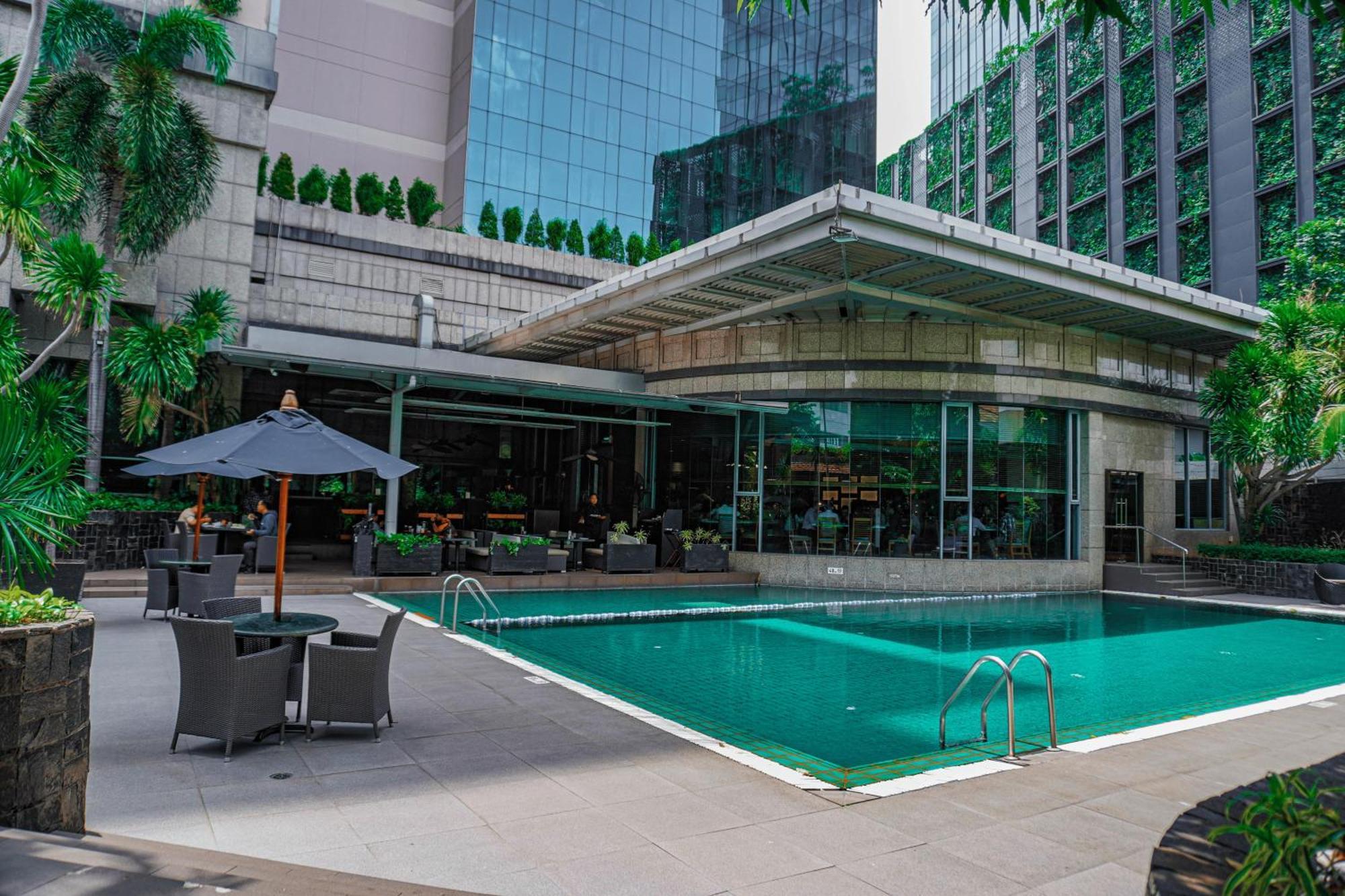Hotel Kimaya Slipi Jakarta By Harris Jacarta Exterior foto